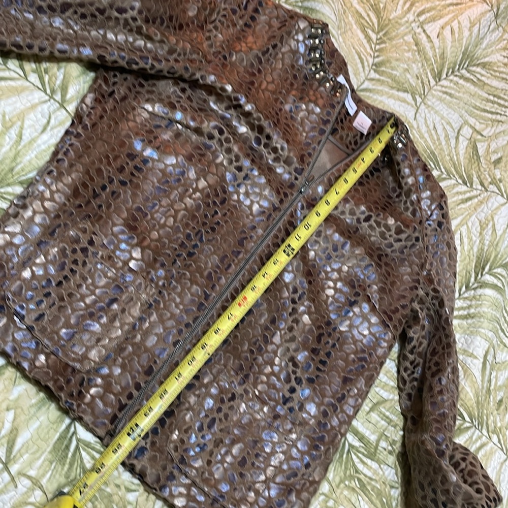 Metallic gold, leopard print springjacket - Picture 8 of 8